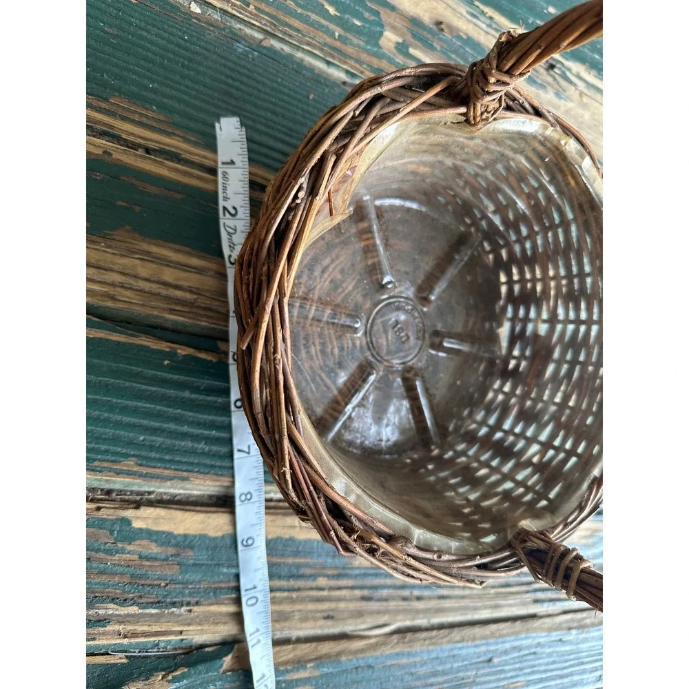 Rustic Woven Wicker Basket with Handle and Plastic Liner Small Round Planter